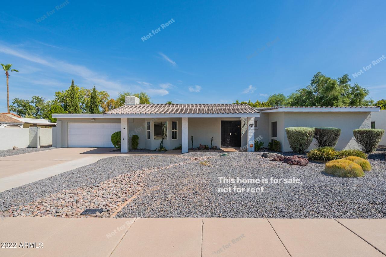 2040 E Loma Vista Dr., Tempe, AZ 85282
