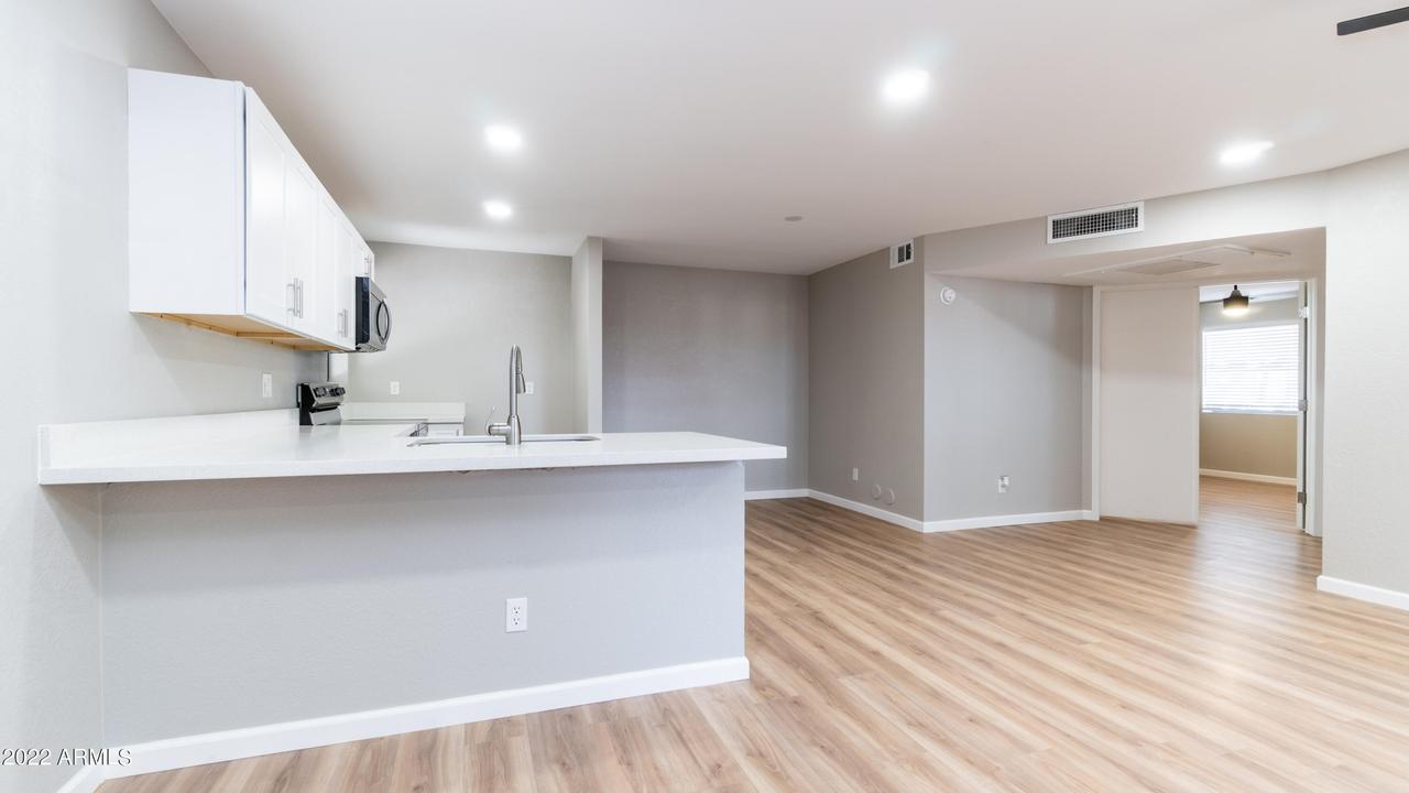 16402 N 31st St. #132, Phoenix, AZ 85032