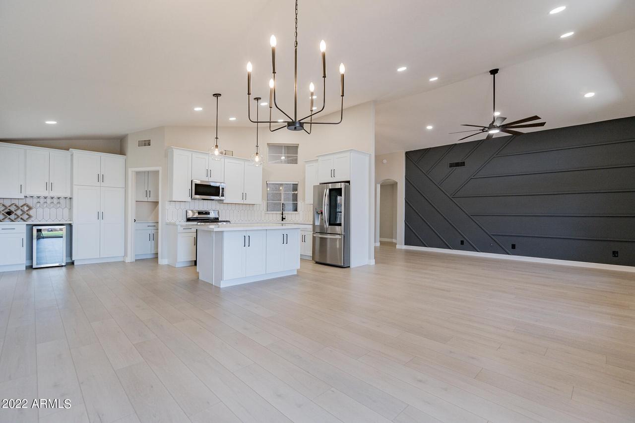 3990 N 151st Ln., Goodyear, AZ 85395