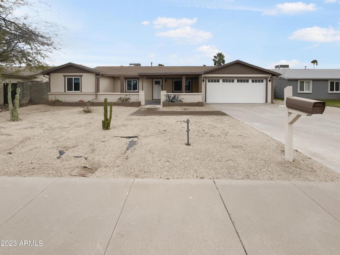 3931 E Pershing Ave., Phoenix, AZ 85032