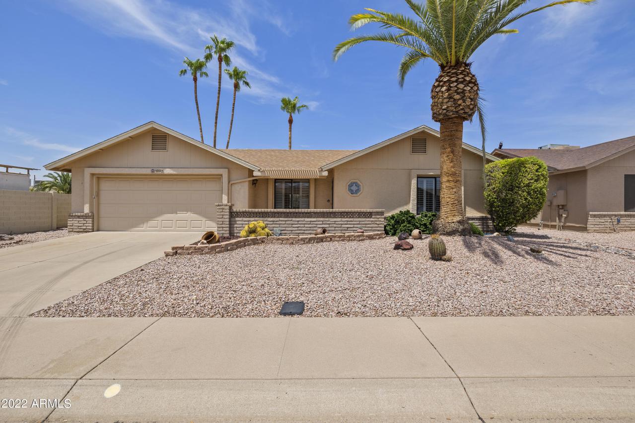 1892 Leisure World, Mesa, AZ 85206
