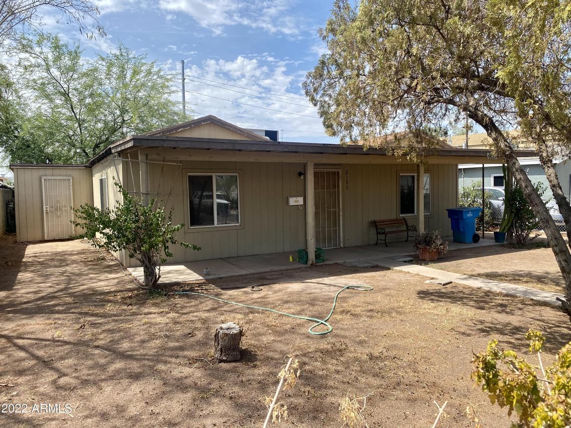 2133 E Fillmore St., Phoenix, AZ 85006