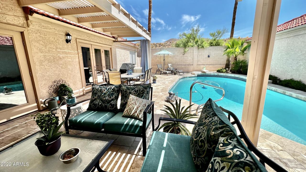 11216 E Laurel Ln., Scottsdale, AZ 85259