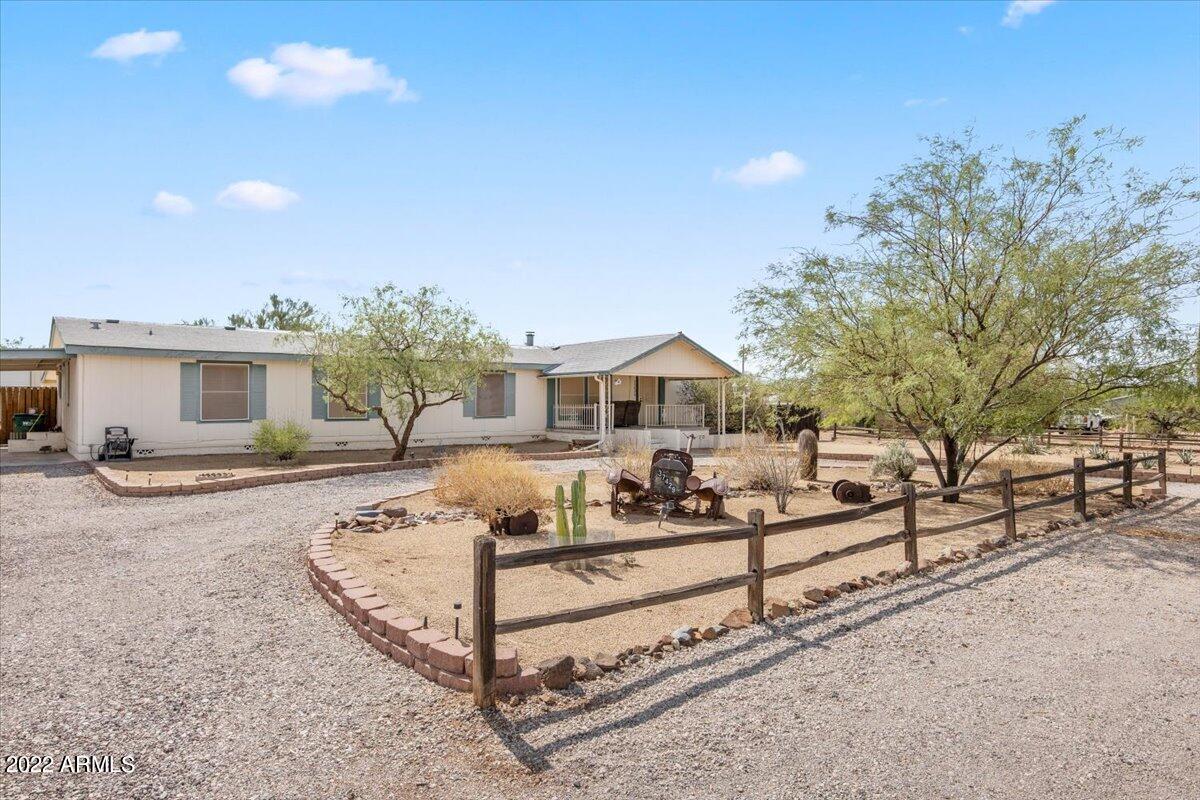 37429 N 22nd St., Phoenix, AZ 85086