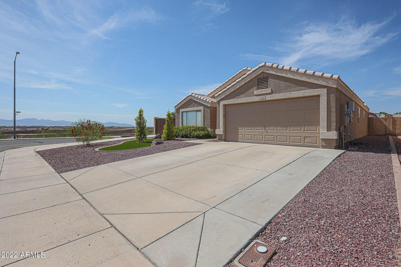 11210 W Las Palmaritas Dr., Peoria, AZ 85345