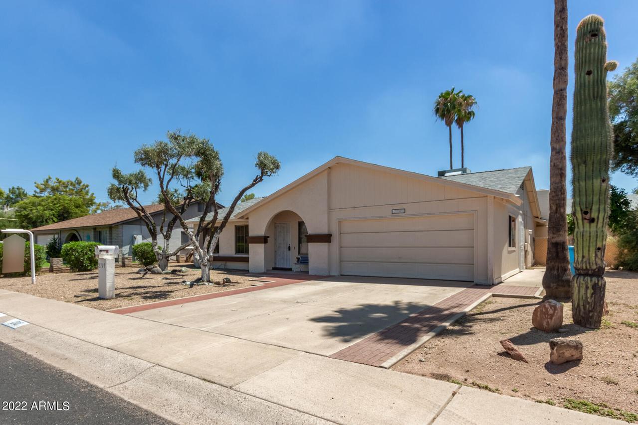 2707 W Charleston Ave., Phoenix, AZ 85053
