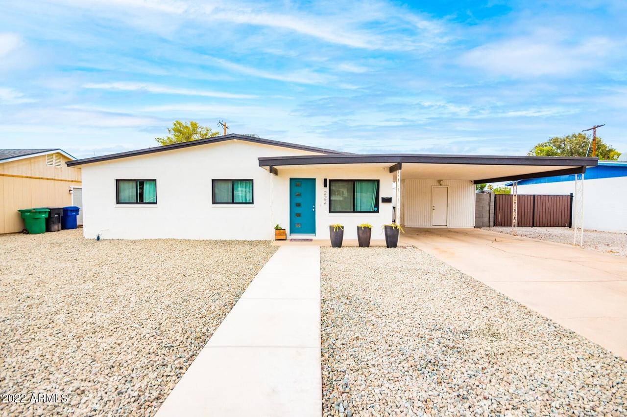 222 W Hillside St., Mesa, AZ 85201