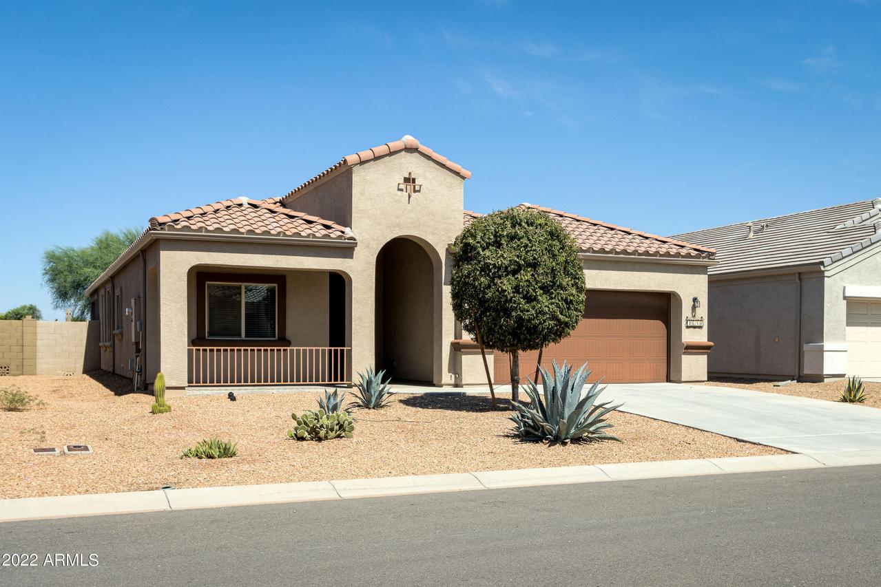 4690 E Rhyolite Dr., San Tan Valley, AZ 85143