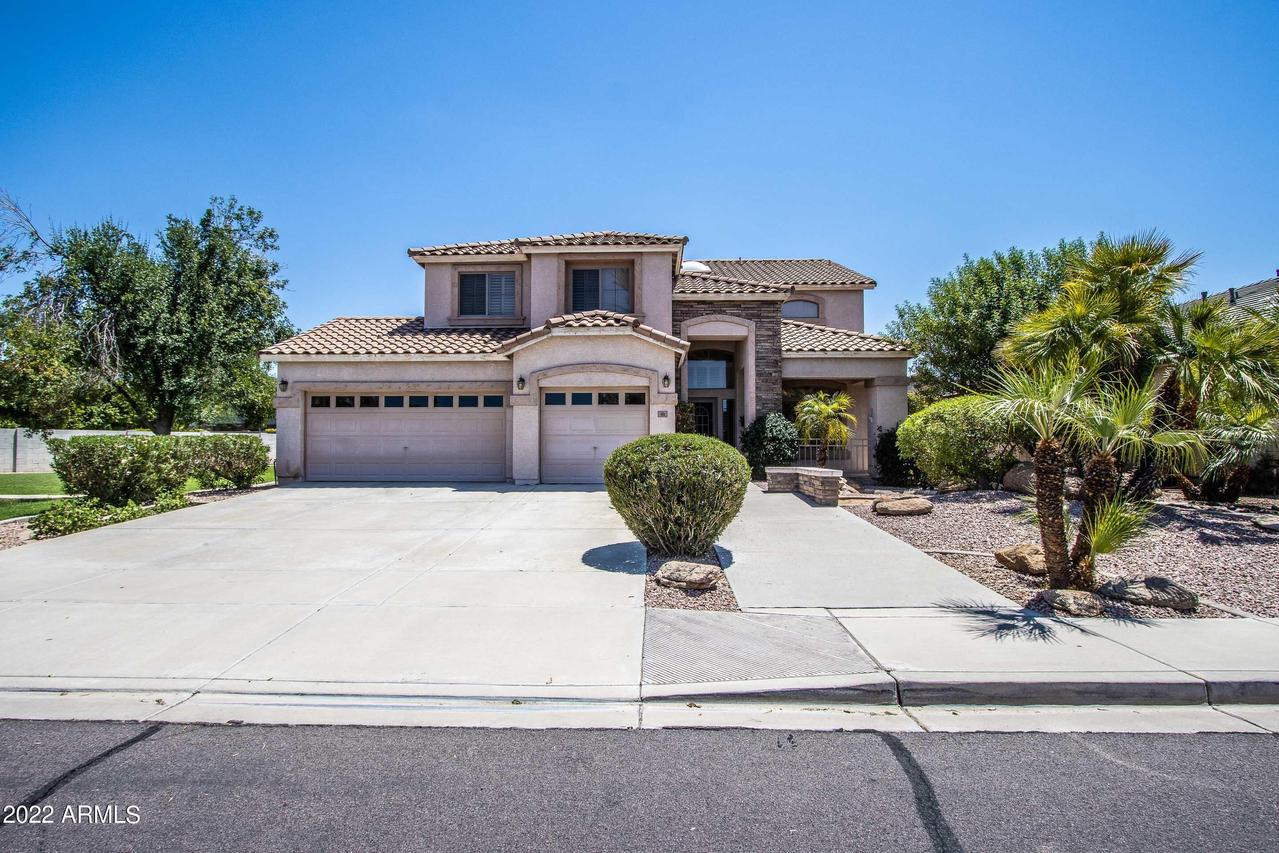 301 W Brooks St., Gilbert, AZ 85233