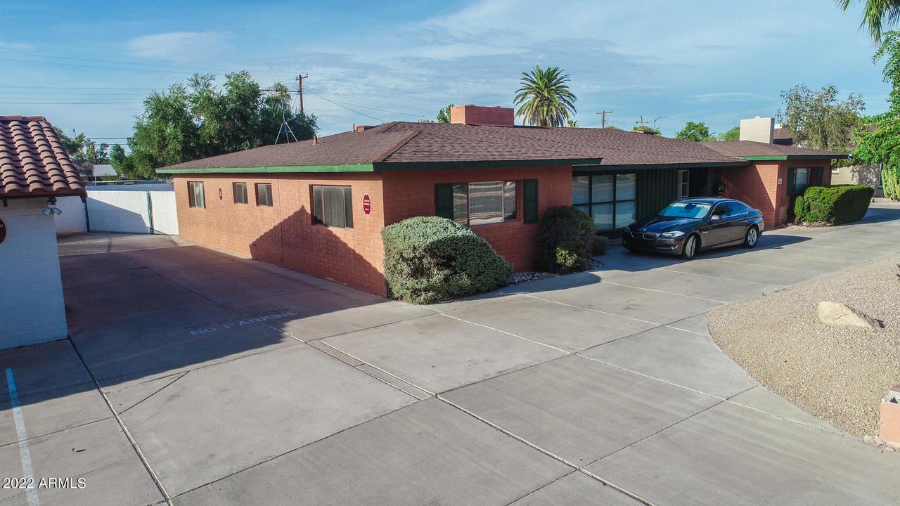 420 W Chandler Blvd., Chandler, AZ 85225