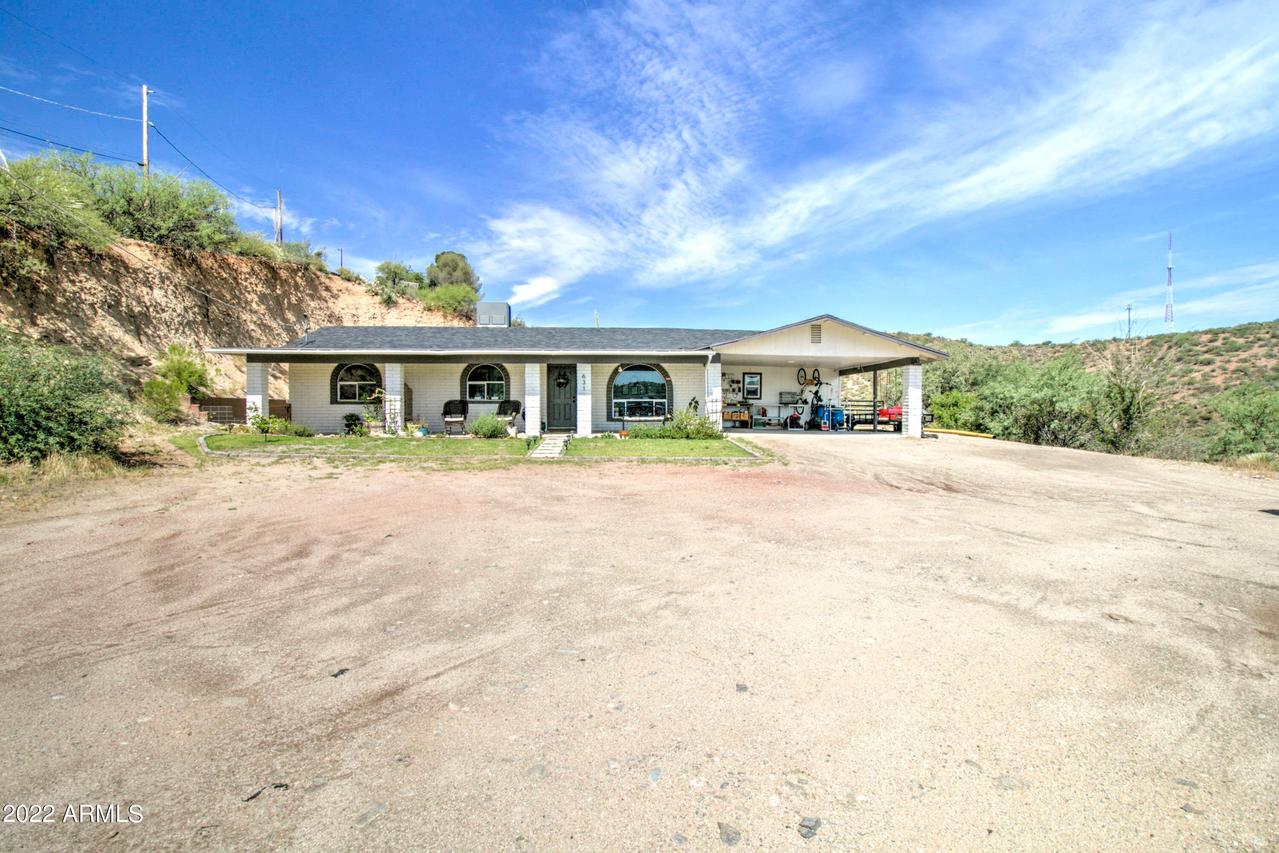 631 W Miami Rd., Globe, AZ 85501