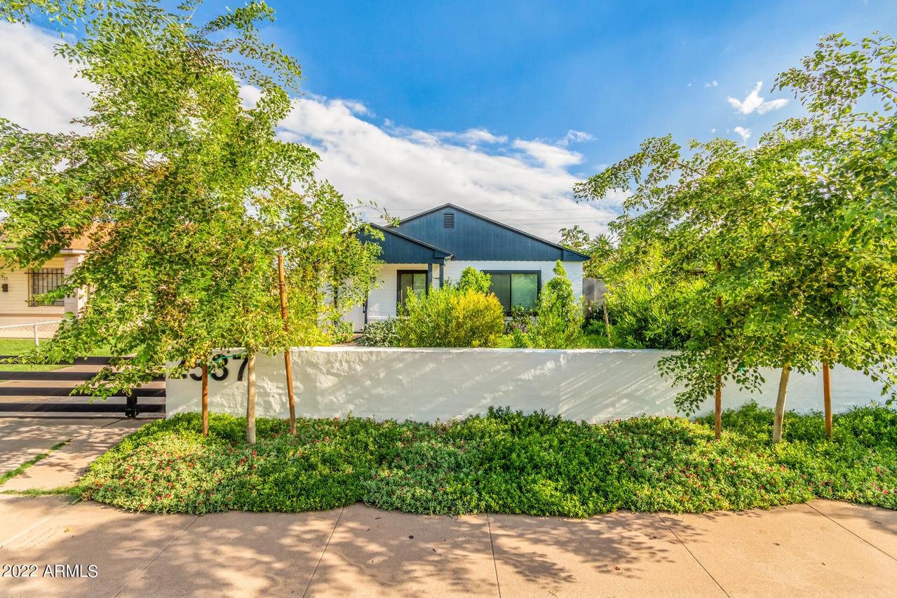 2537 W Washington St., Phoenix, AZ 85009
