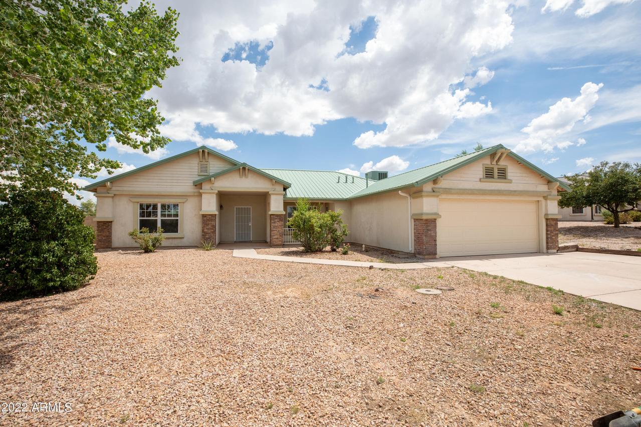 103 W Narbona Cir., St. Michaels, AZ 86511