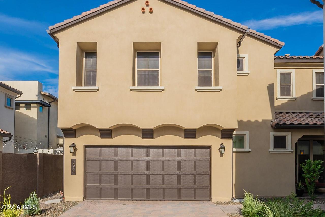 2375 W Whisper Rock Tr., Phoenix, AZ 85085