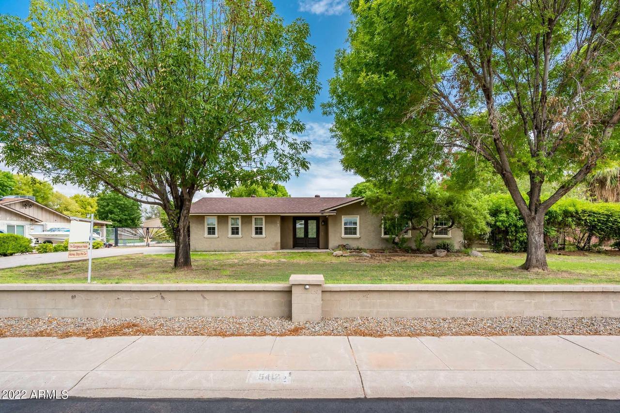 5412 W Monte Cristo Ave., Glendale, AZ 85306