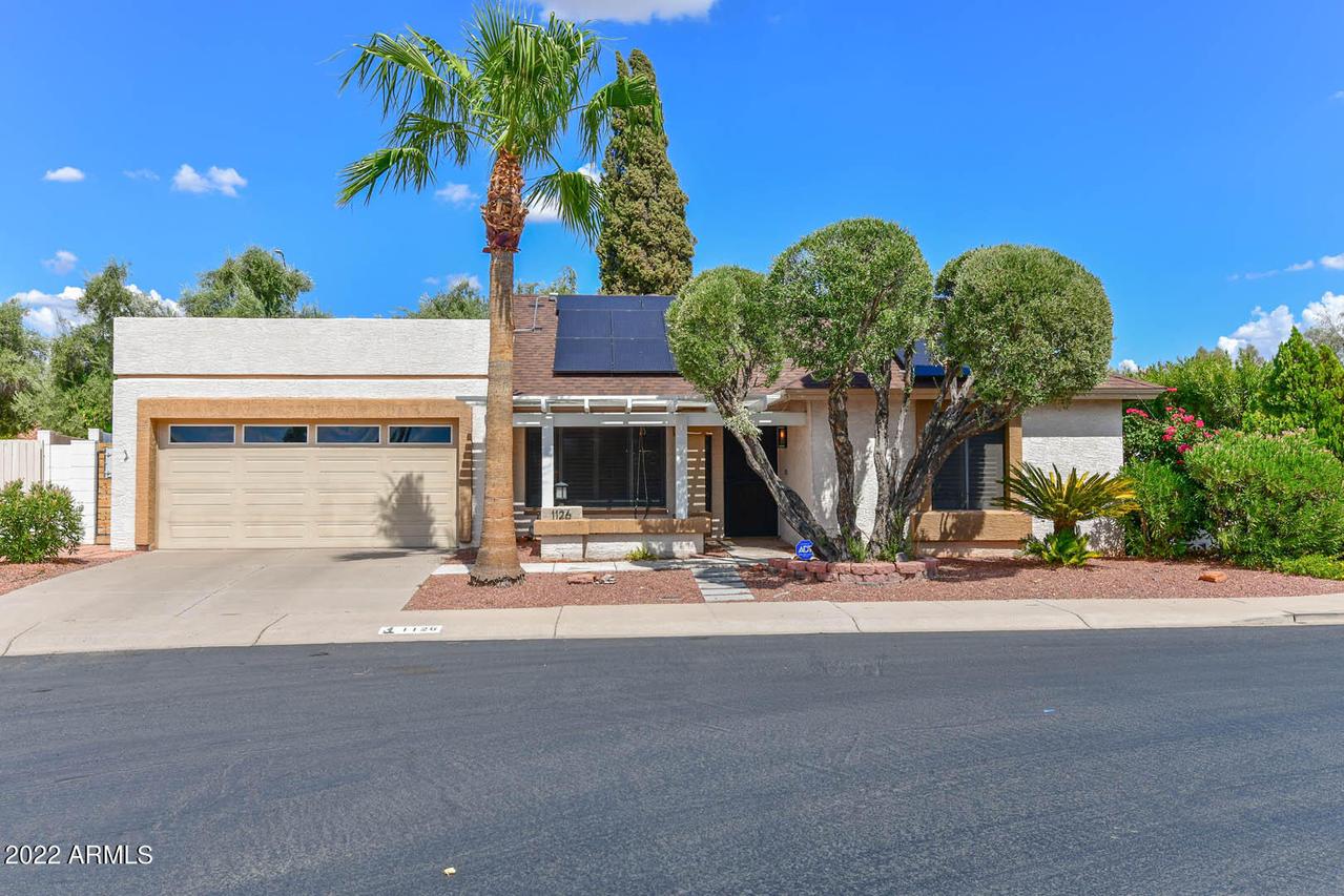 1126 E Wagoner Rd., Phoenix, AZ 85022