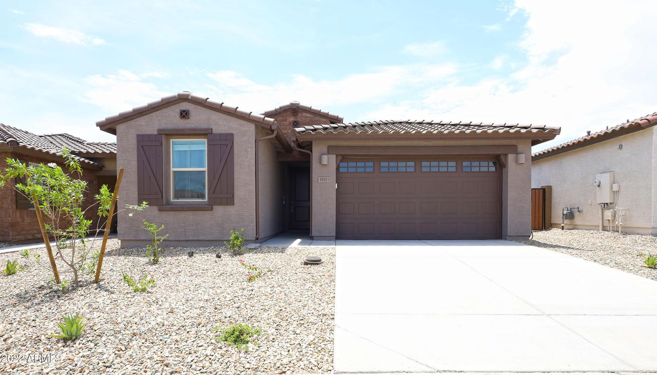 19351 W Highland Ave., Litchfield Park, AZ 85340