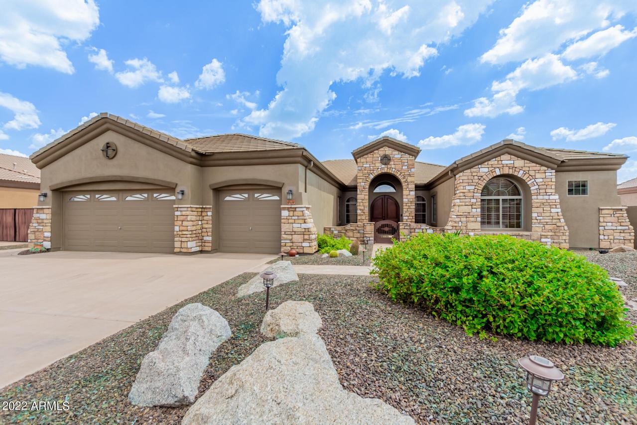 9919 E Greenway St., Mesa, AZ 85207