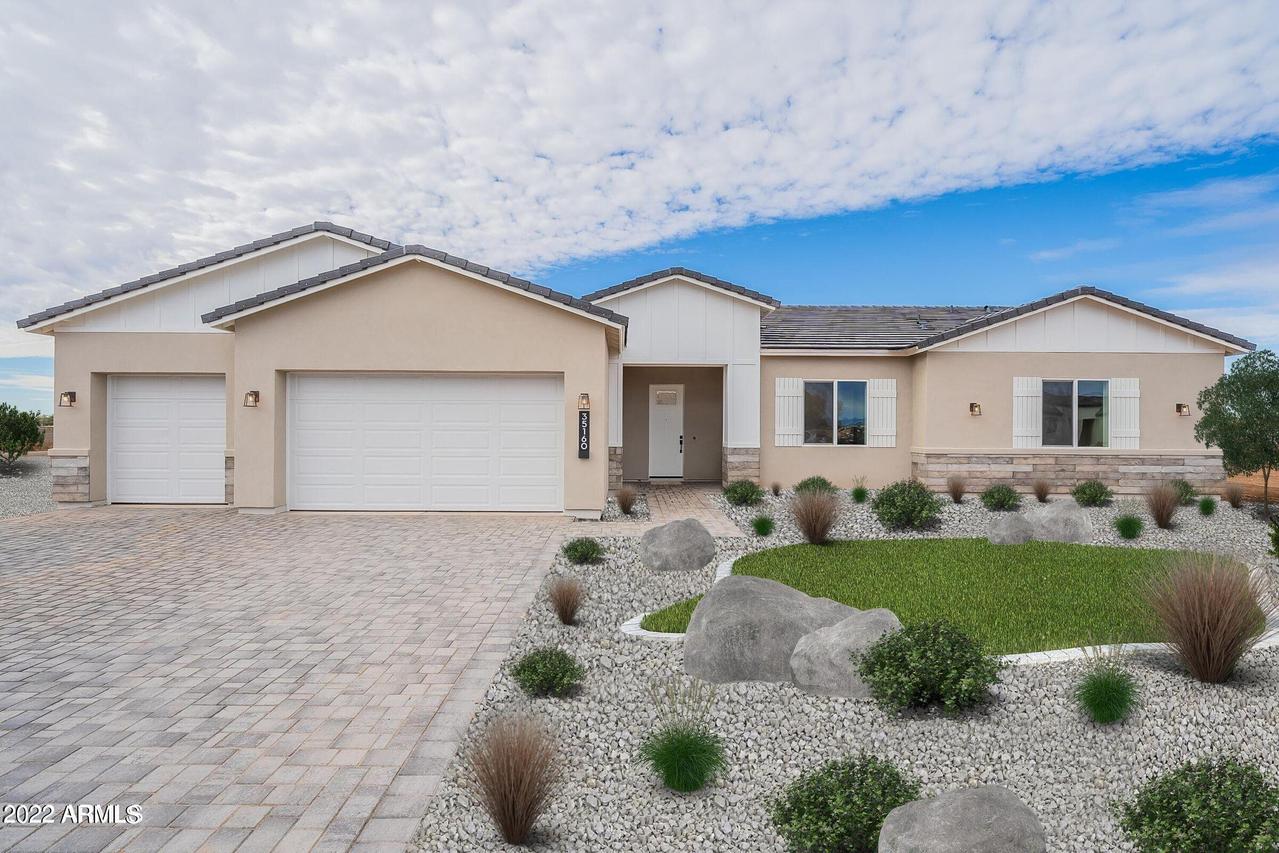 2935 W Latona Rd., Laveen, AZ 85339