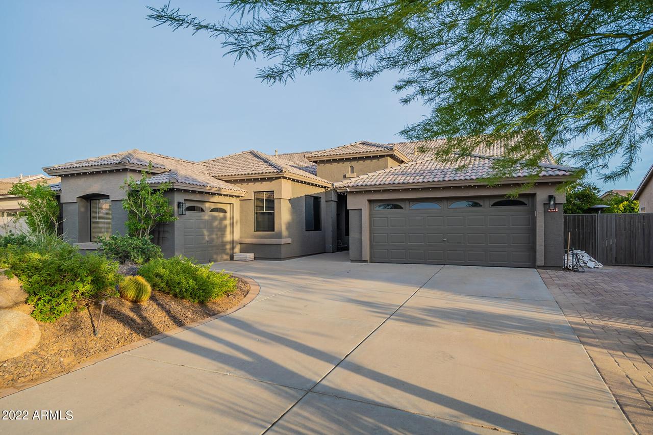 6953 W El Cortez Pl., Peoria, AZ 85383