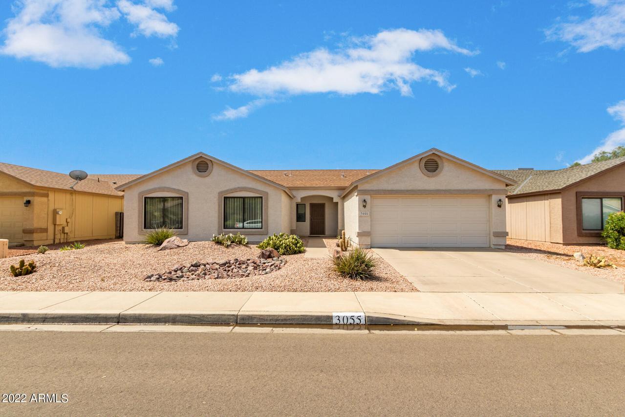3055 W Country Club Ter., Phoenix, AZ 85027