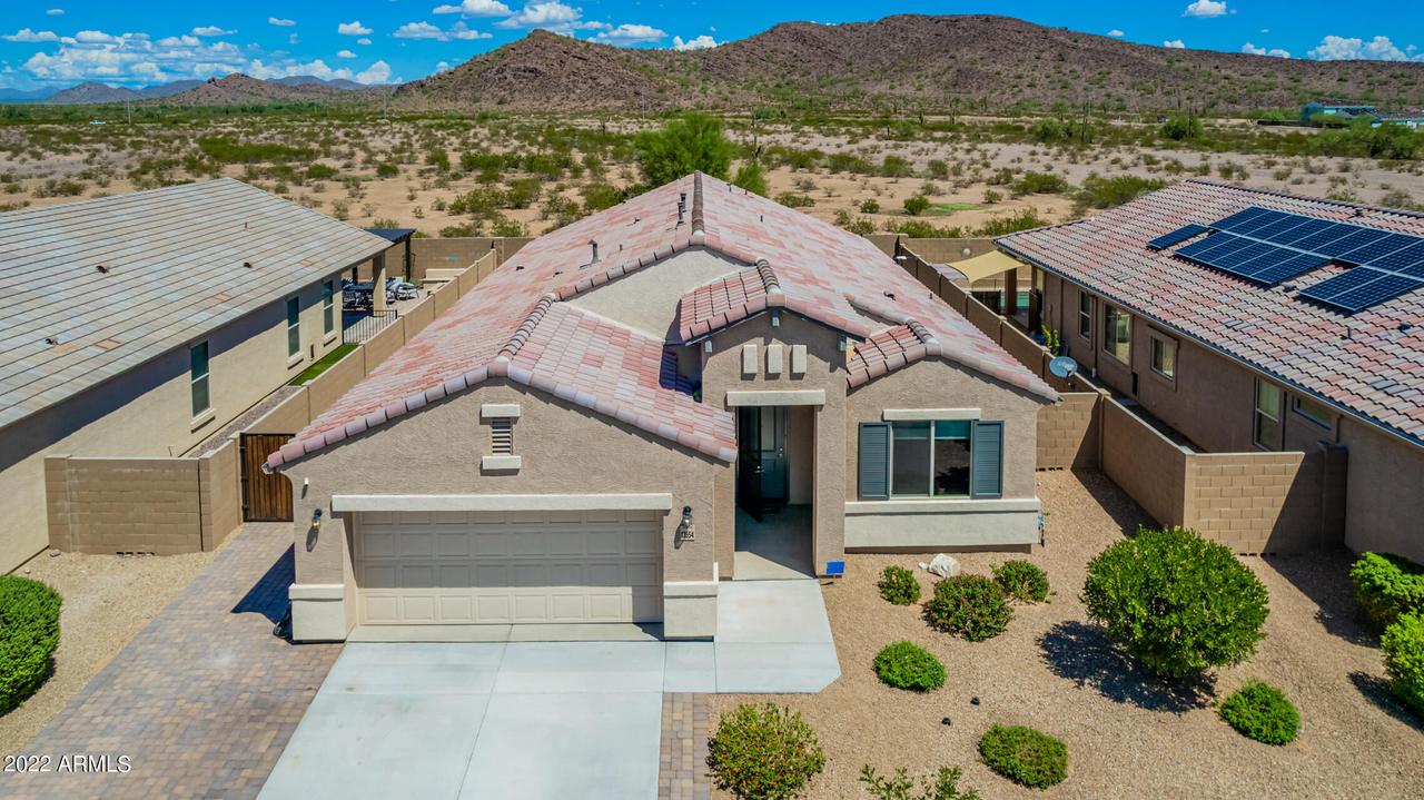 13554 W Briles Rd., Peoria, AZ 85383