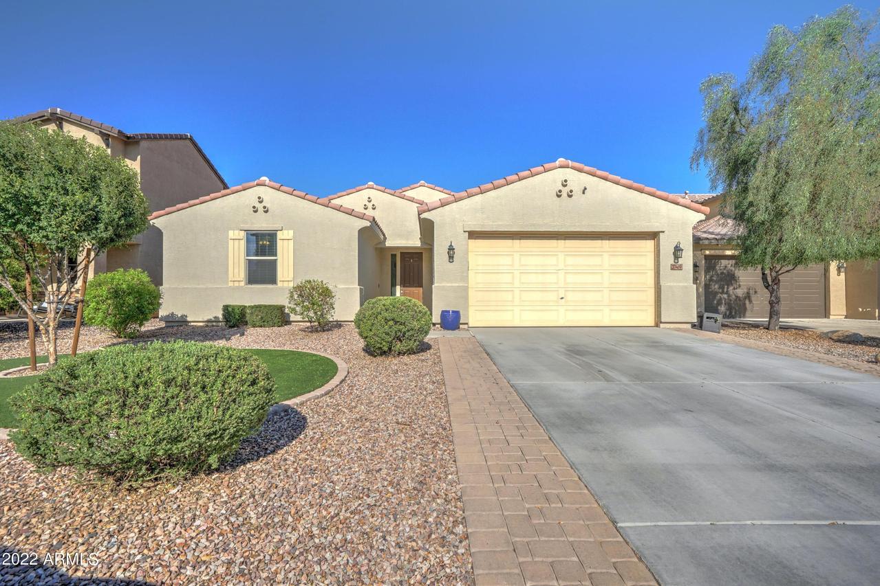 37419 N Glen Echo Dr., San Tan Valley, AZ 85140