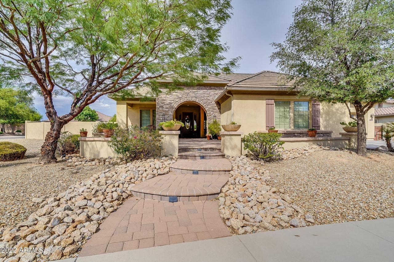 26011 N 55th Dr., Phoenix, AZ 85083