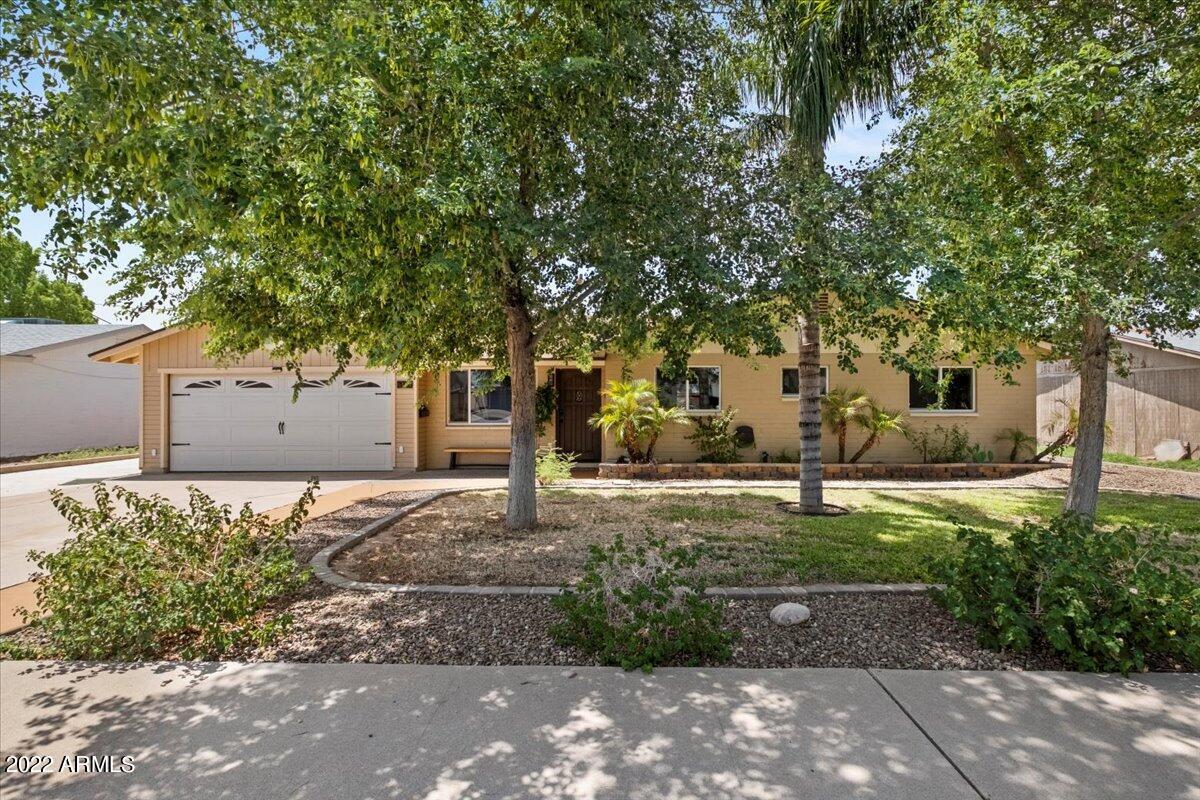 2065 E 3rd Dr., Mesa, AZ 85204