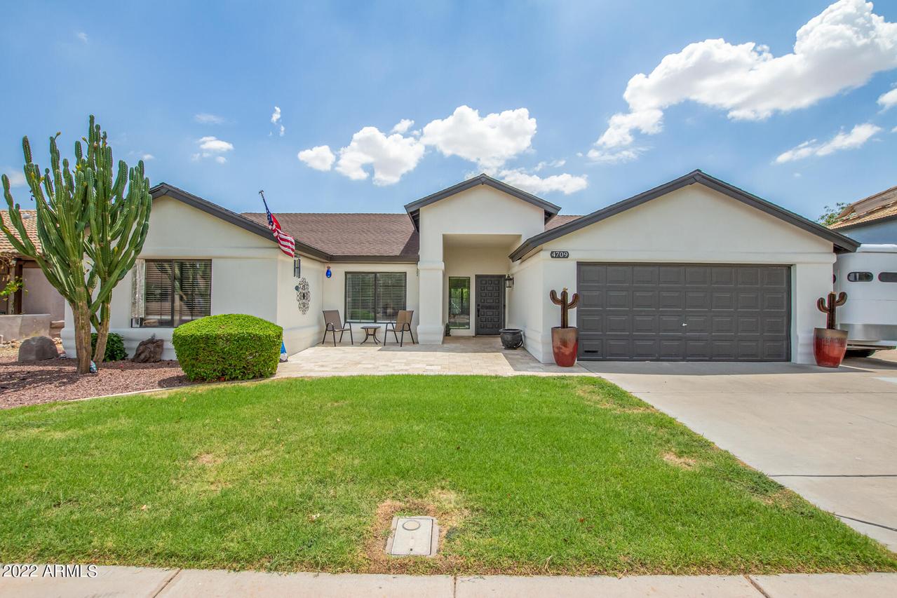 4709 W Whitten St., Chandler, AZ 85226