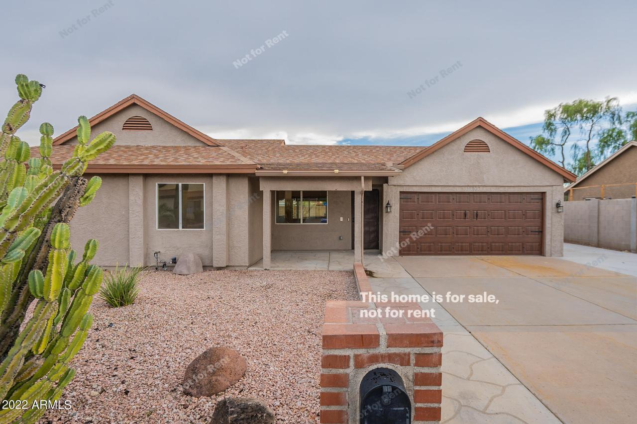 2121 W Potter Dr., Phoenix, AZ 85027