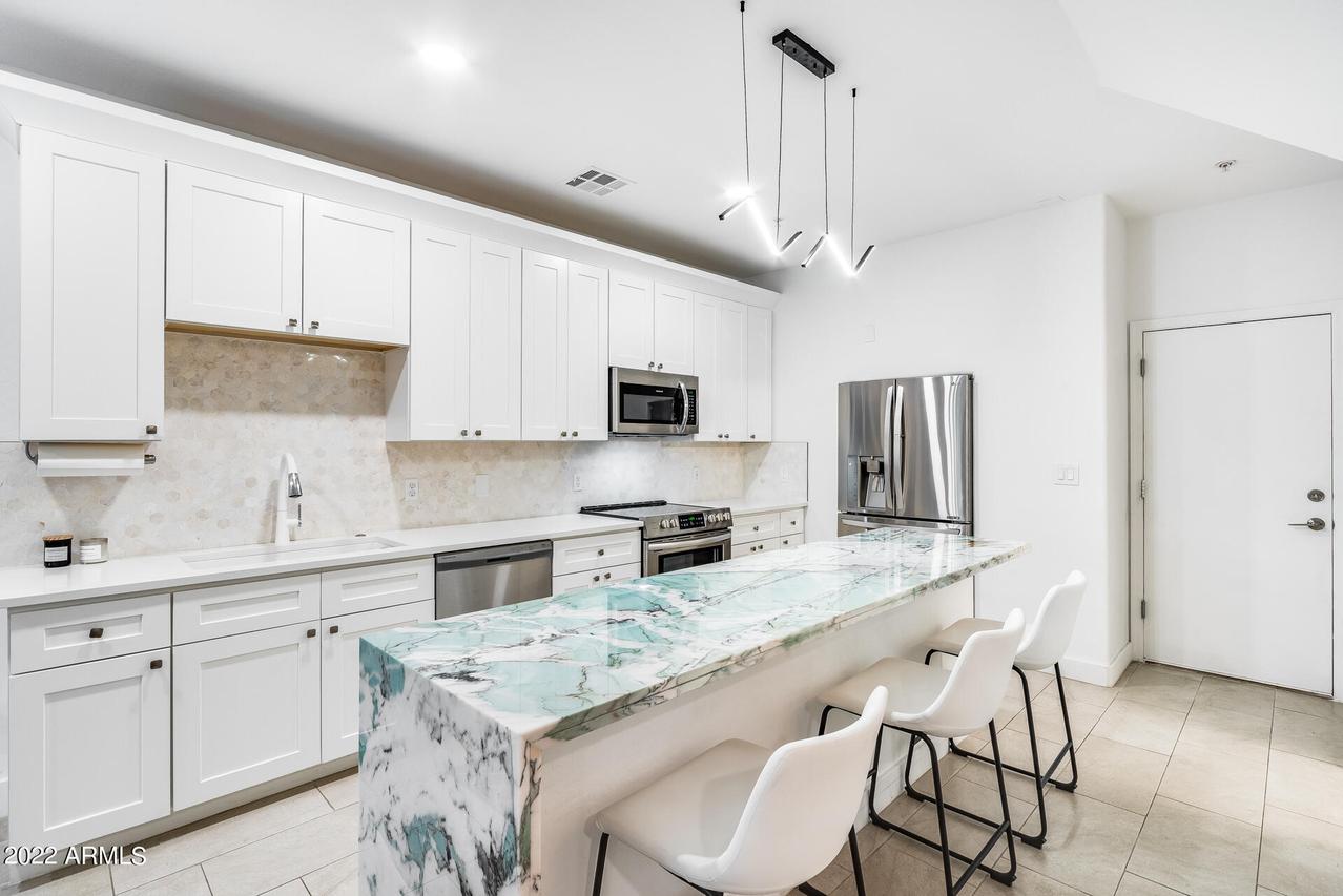 1718 W Colter St. #115, Phoenix, AZ 85015