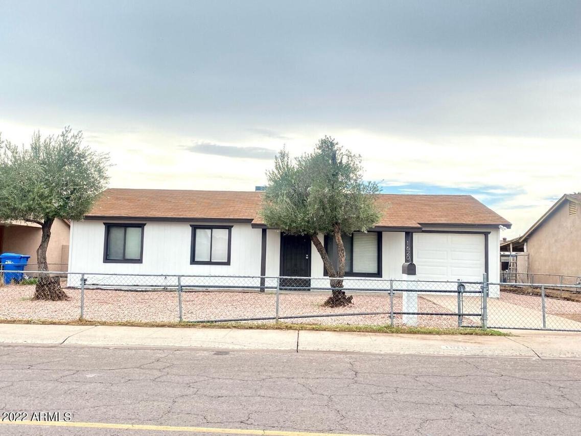 1620 N 57th Dr., Phoenix, AZ 85035