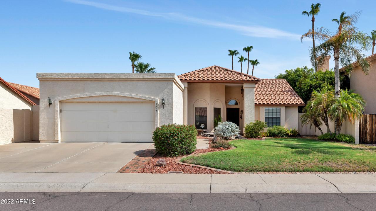 7410 W Kristal Way, Glendale, AZ 85308