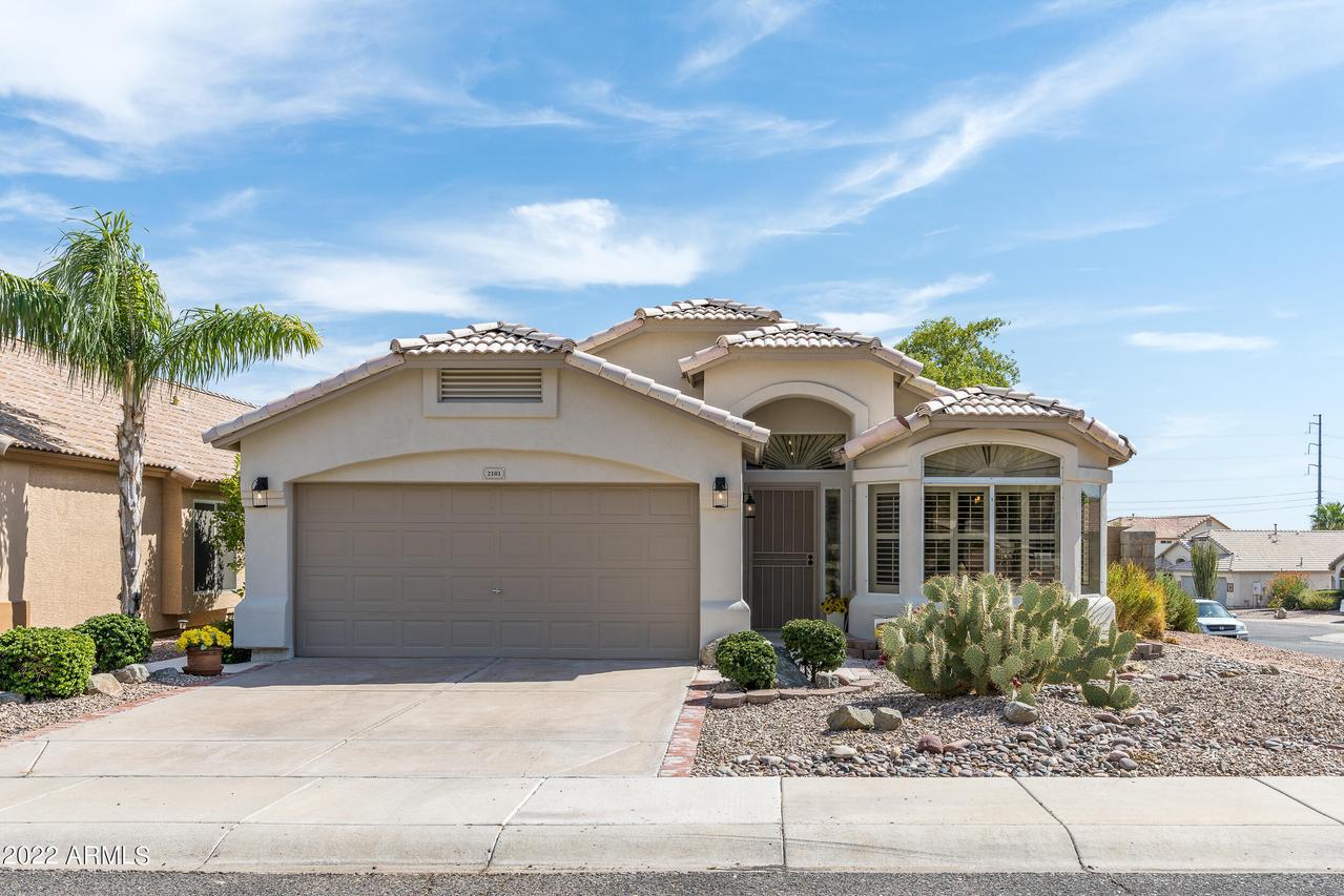 2101 E Rosemonte Dr., Phoenix, AZ 85024