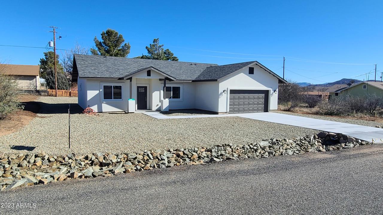 20088 E Hereford Dr., Mayer, AZ 86333