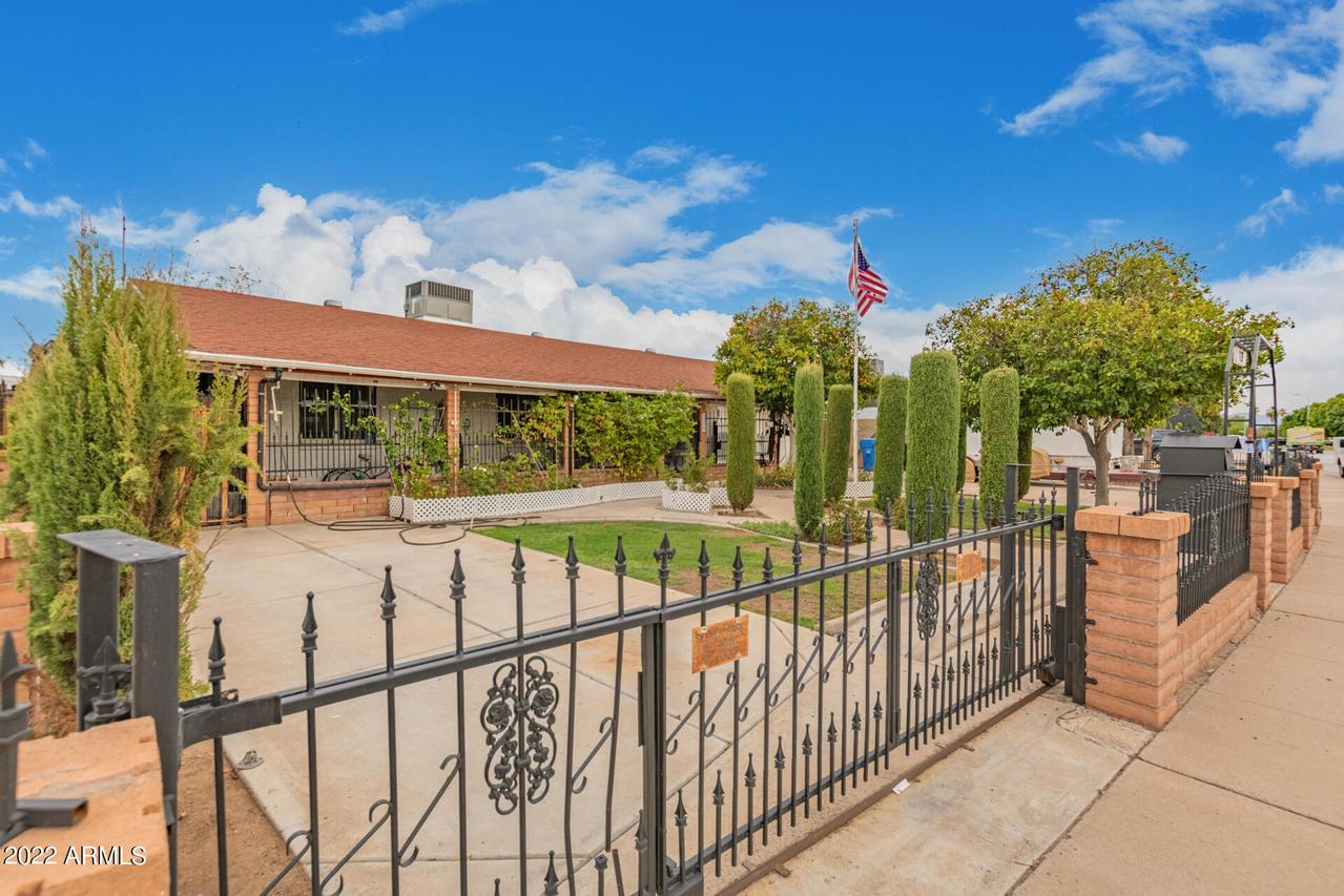 3329 N 64th Dr., Phoenix, AZ 85033