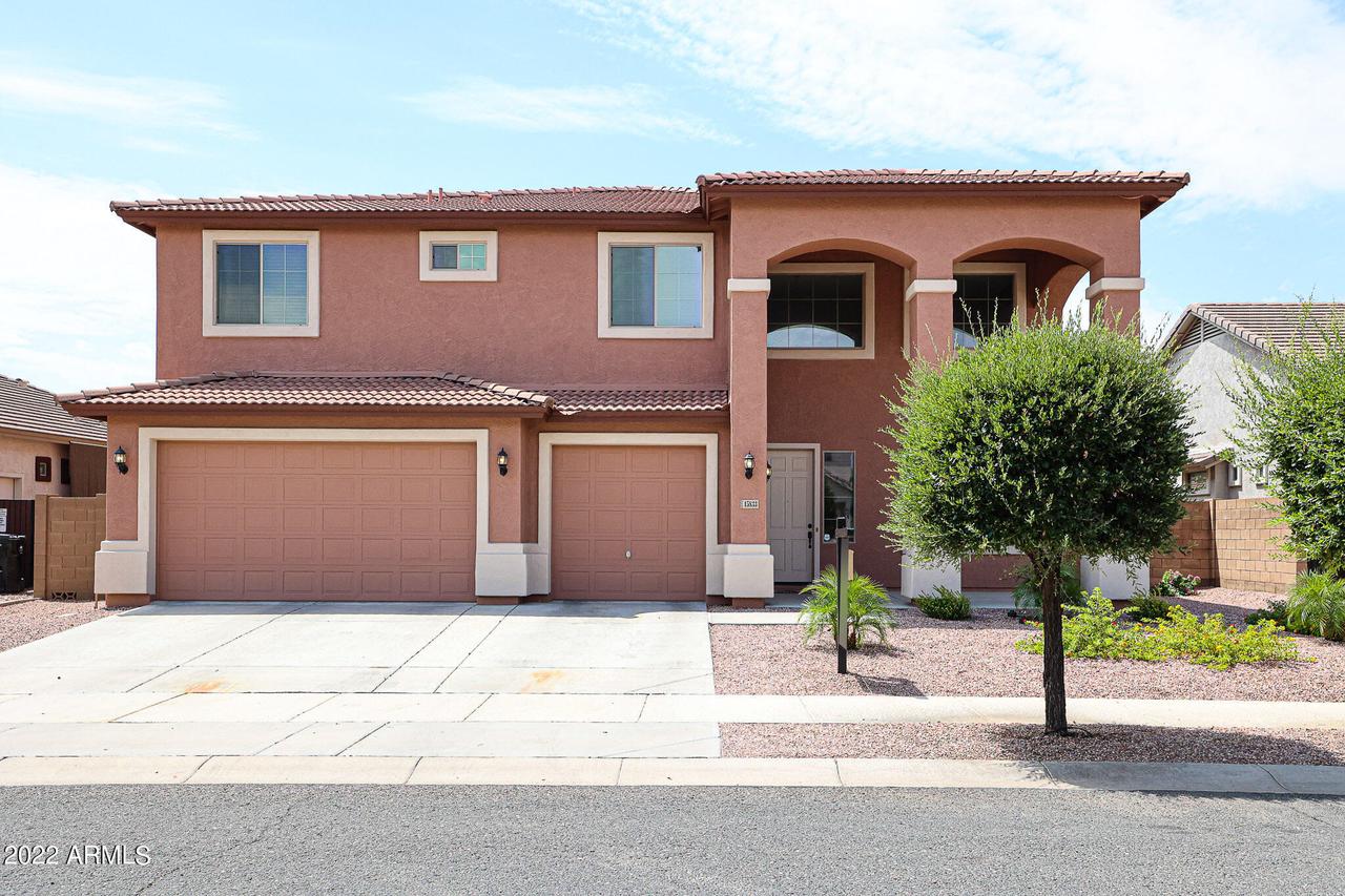 15833 W Mercer Ln., Surprise, AZ 85379