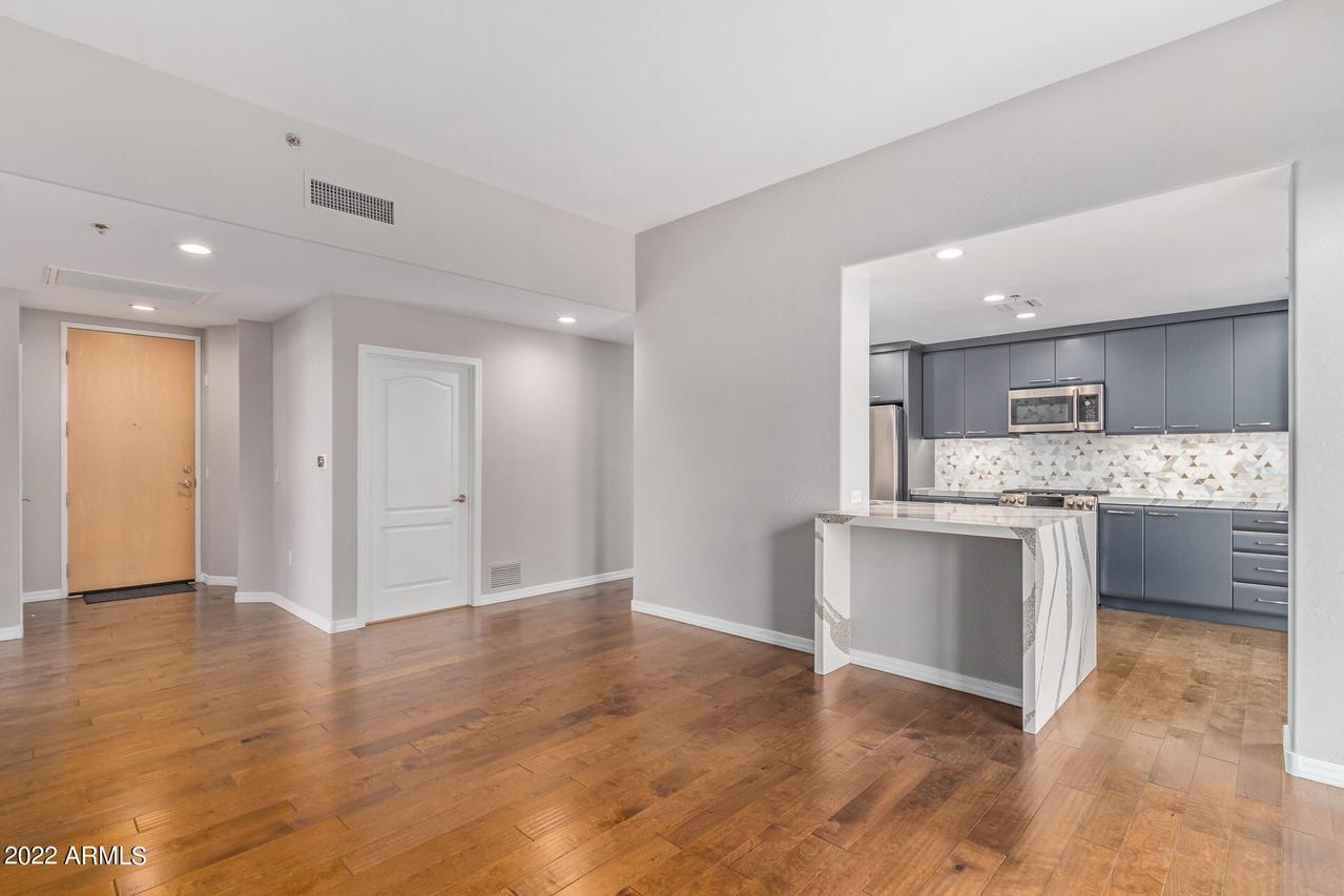 2302 N Central Ave. #413, Phoenix, AZ 85004