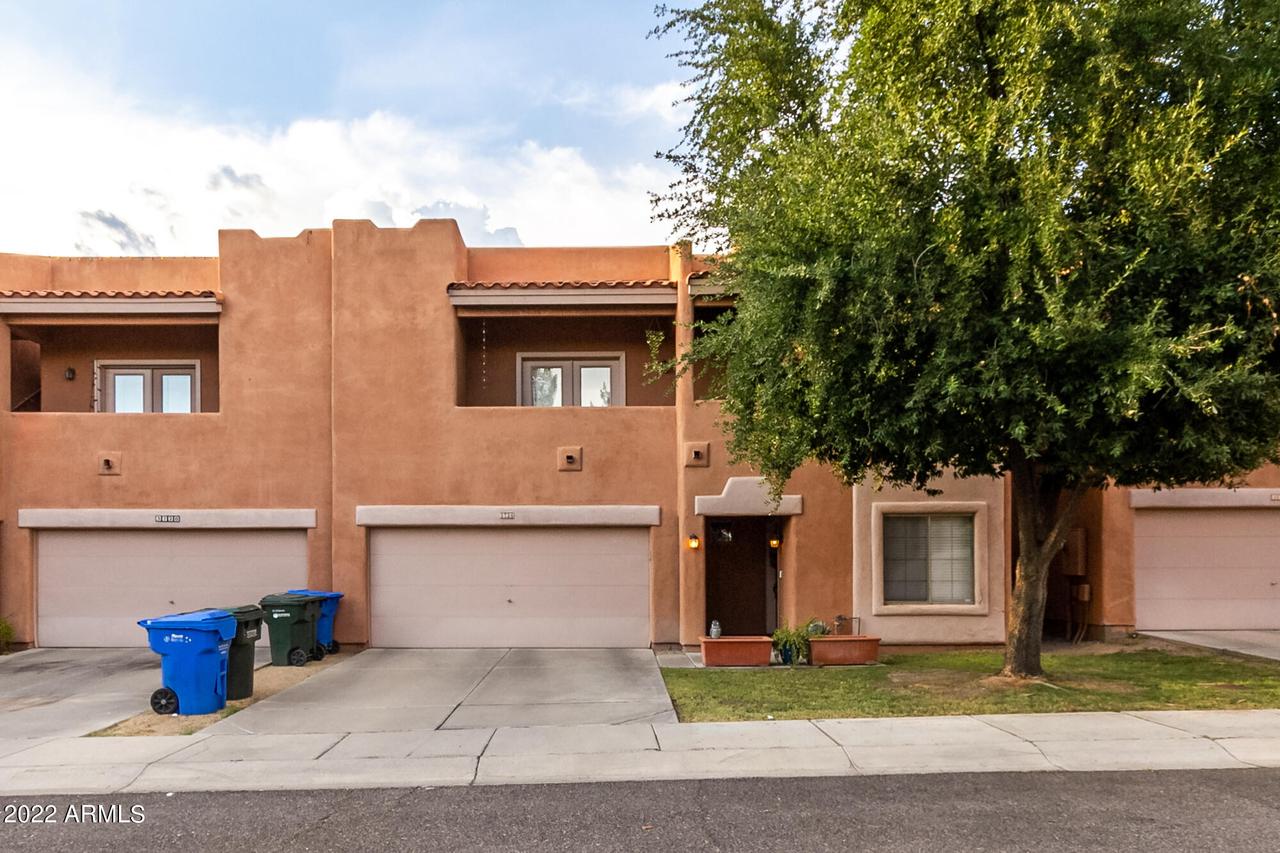 3724 E Mitchell Dr., Phoenix, AZ 85018