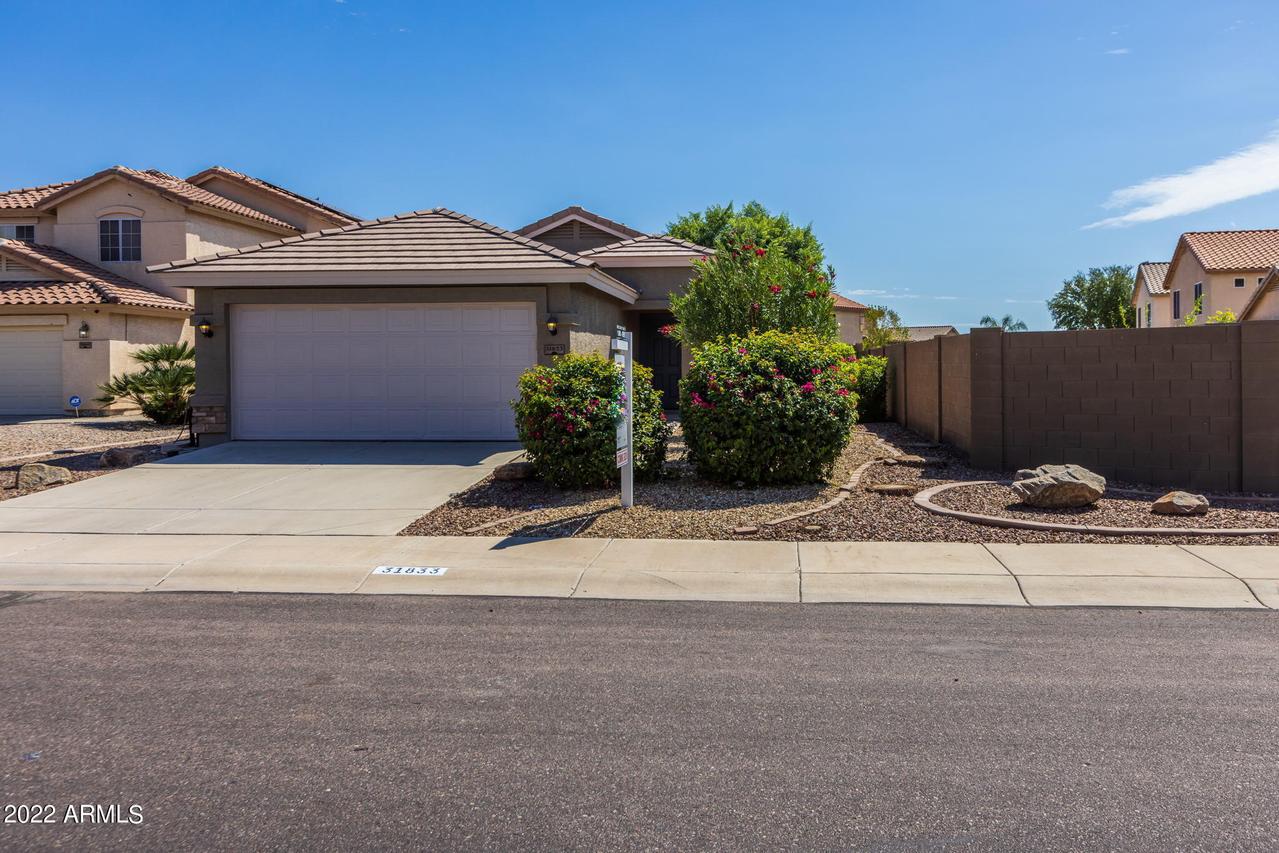 31833 N Cheyenne Cir., San Tan Valley, AZ 85143