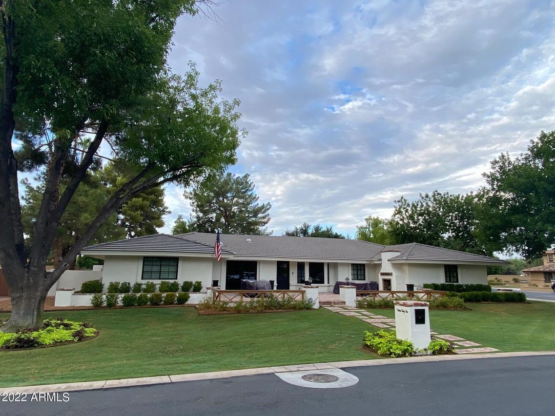 1329 E Los Arboles Dr., Tempe, AZ 85284