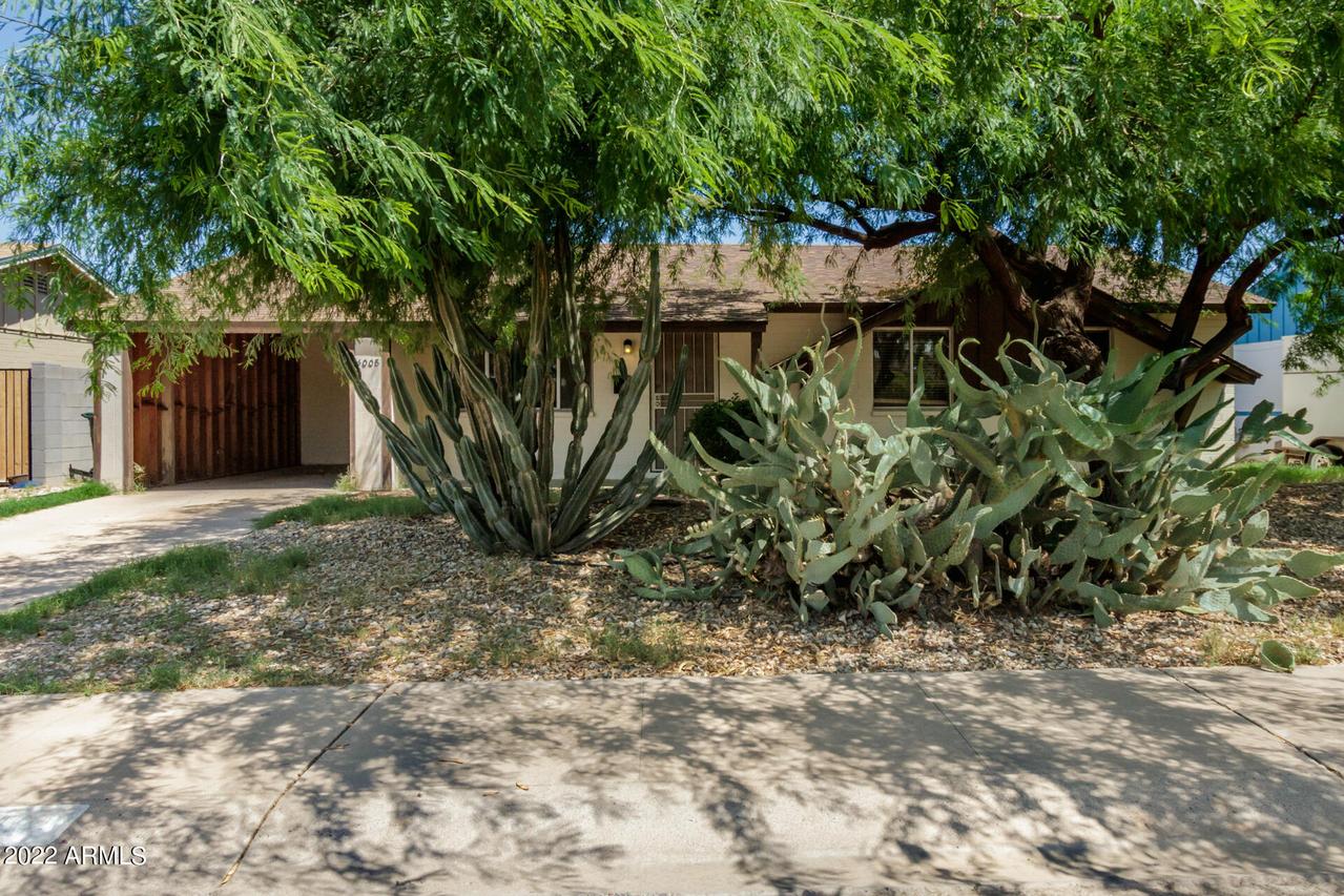 4008 W Lawrence Ln., Phoenix, AZ 85051