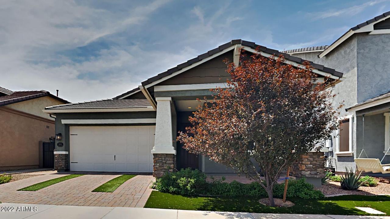 10319 E Nopal Ave., Mesa, AZ 85209