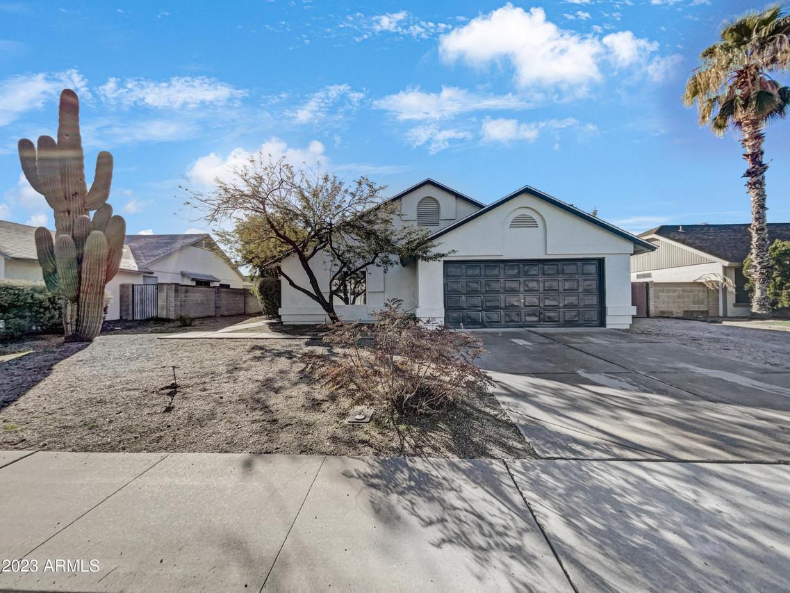 691 W Mission Dr., Chandler, AZ 85225