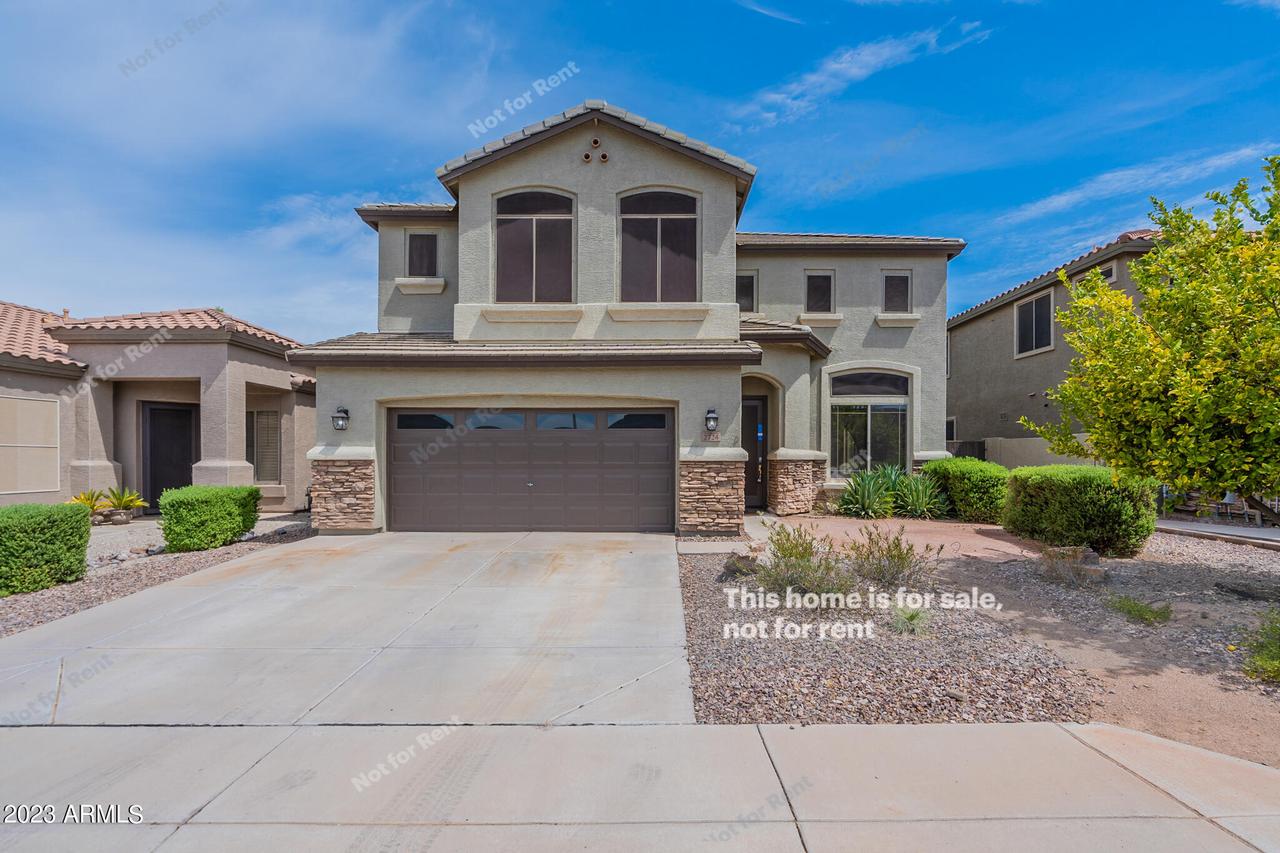 2724 W Cedarwood Ln., Phoenix, AZ 85045