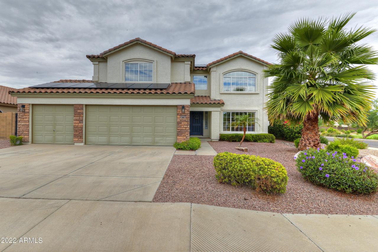 31657 N Blackfoot Dr., San Tan Valley, AZ 85143