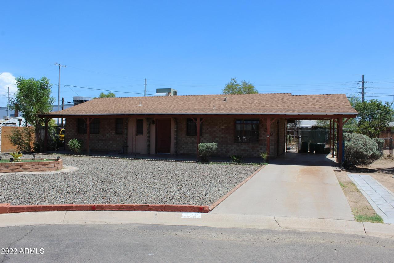 429 N 47th Pl., Phoenix, AZ 85008
