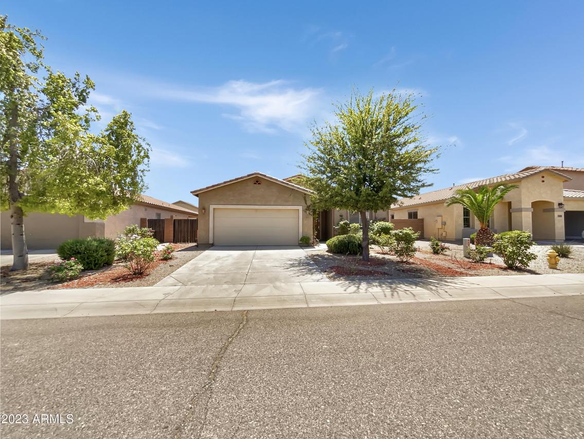 2831 W Mila Way, Queen Creek, AZ 85144