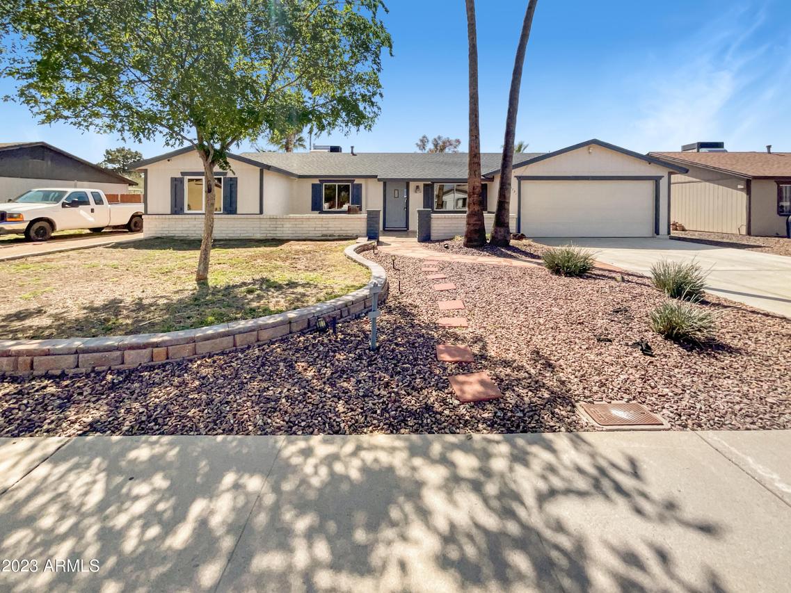 3731 E Winchcomb Dr., Phoenix, AZ 85032